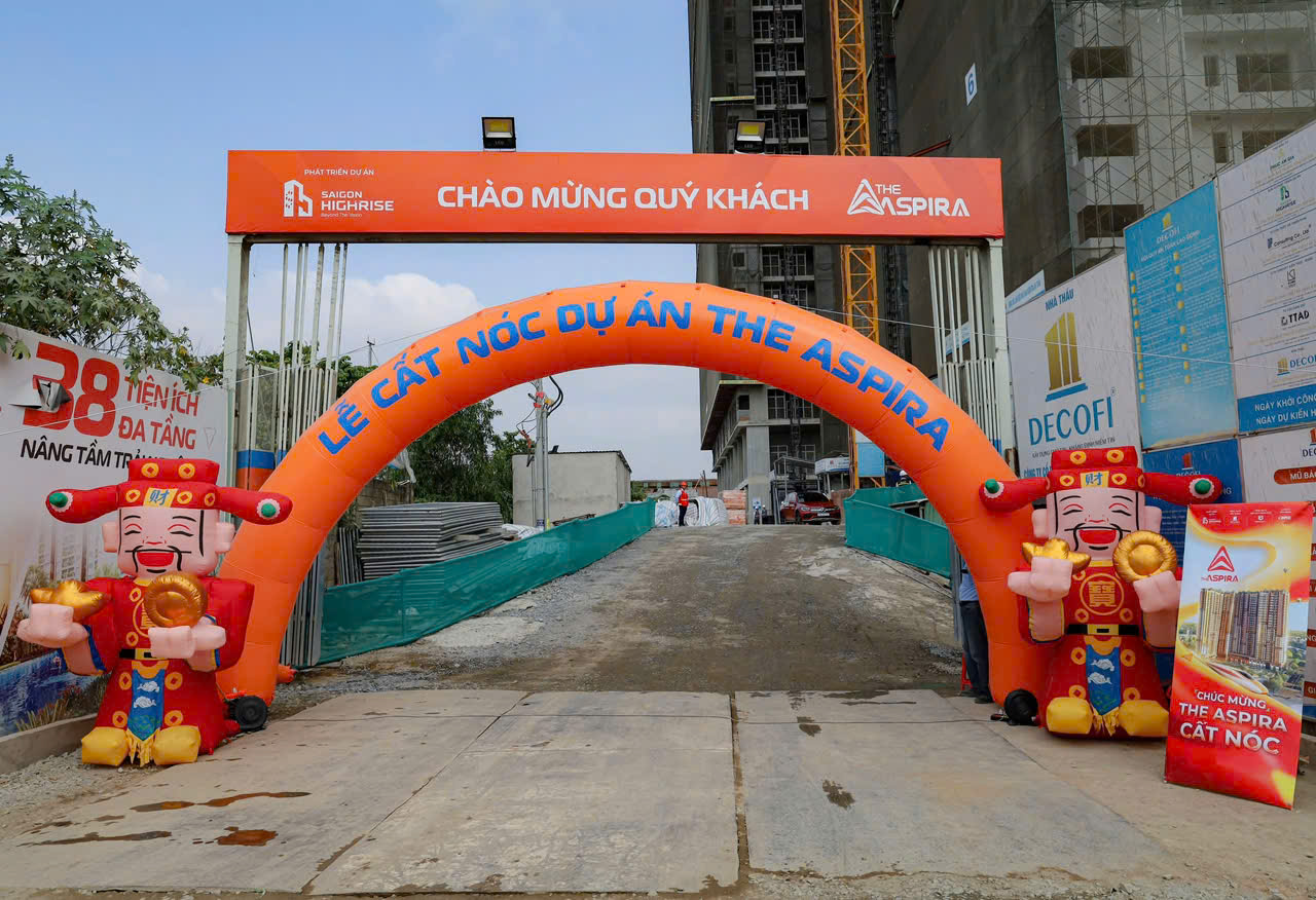 THE ASPIRA PROJECT'S ROOF-RAISING CEREMONY